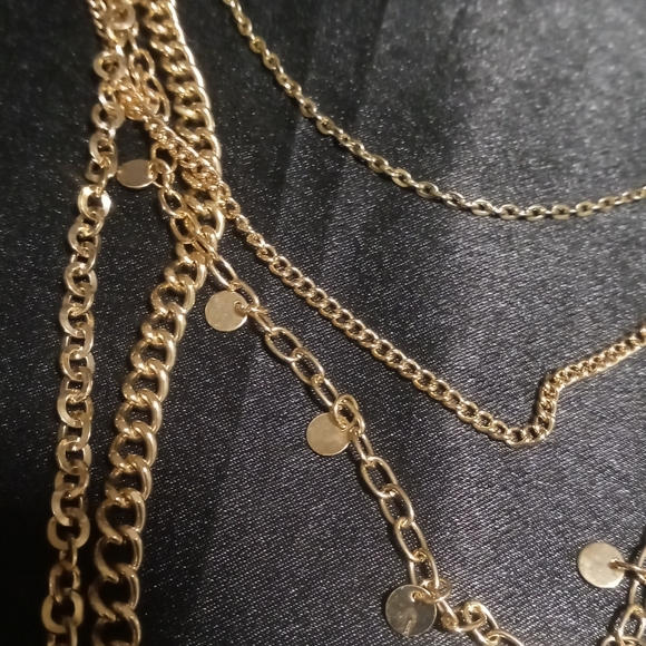 Gold tone long layered necklace 36 inches long. - Picture 5 of 14